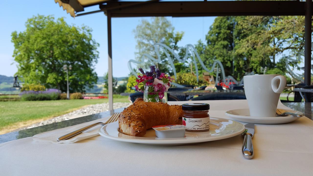 Hotel Restaurant Eichberg Seengen Экстерьер фото