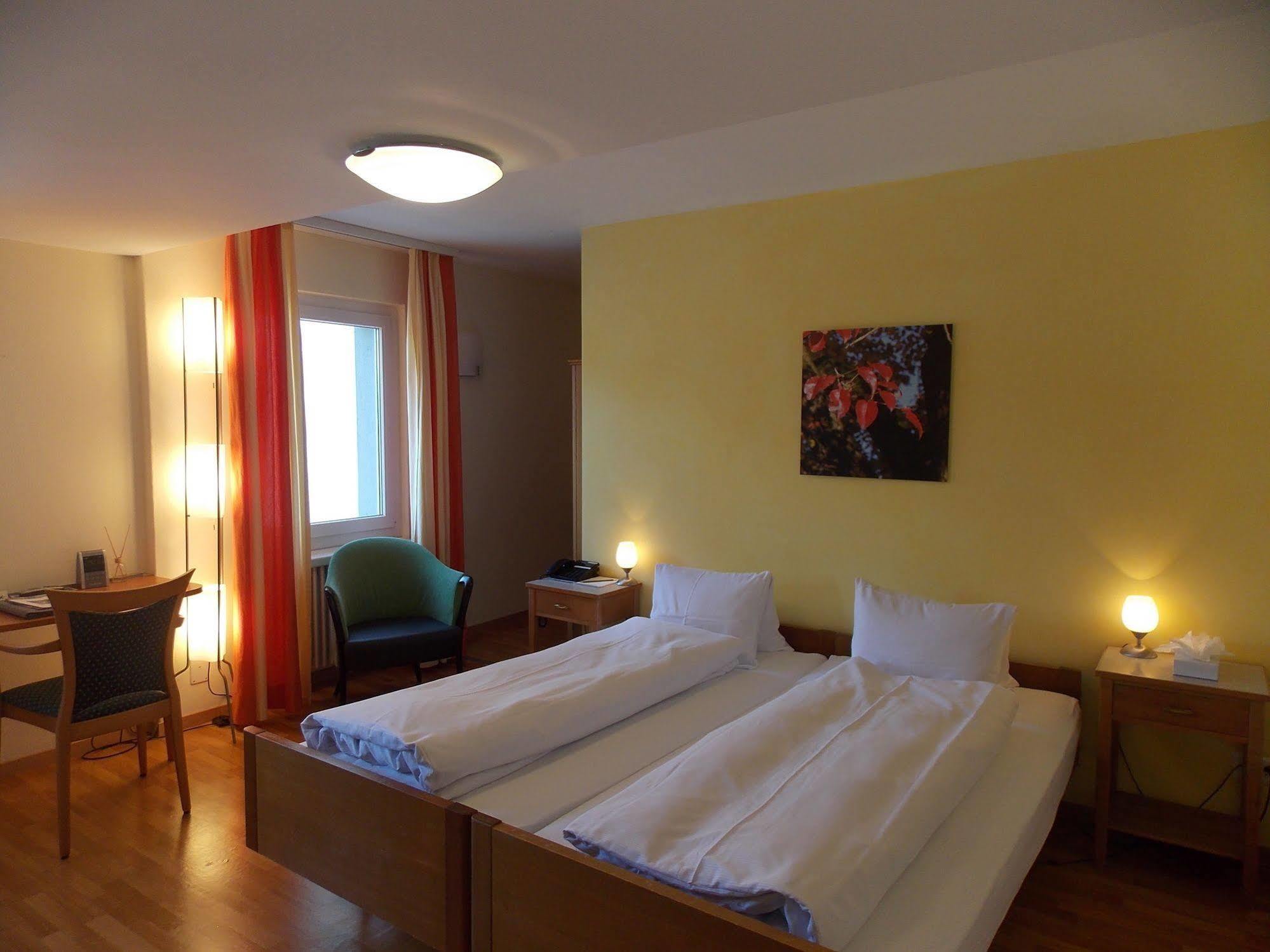 Hotel Restaurant Eichberg Seengen Экстерьер фото